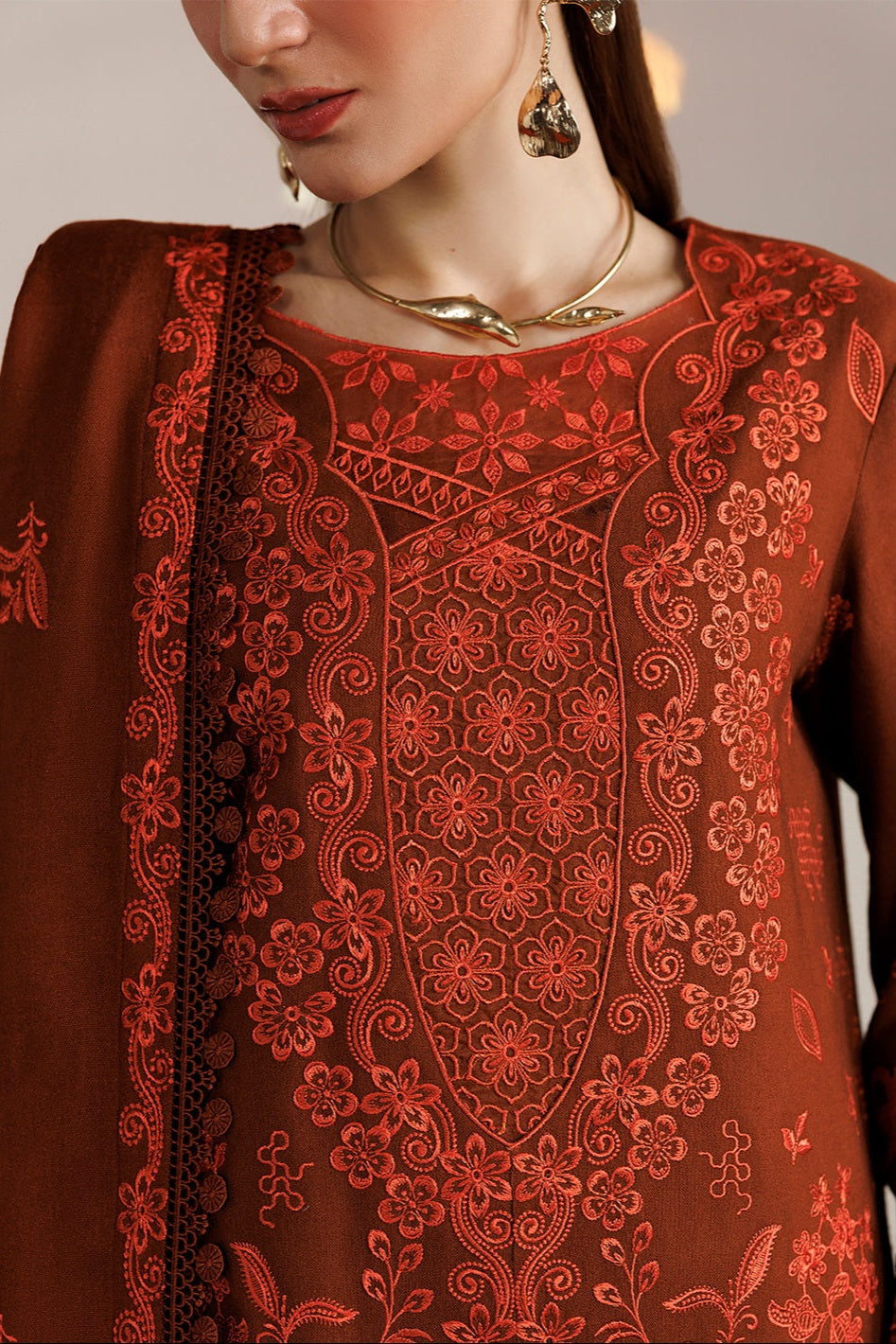 Mahnur Kaya Luxury Peach Leather Unstitched 3pc