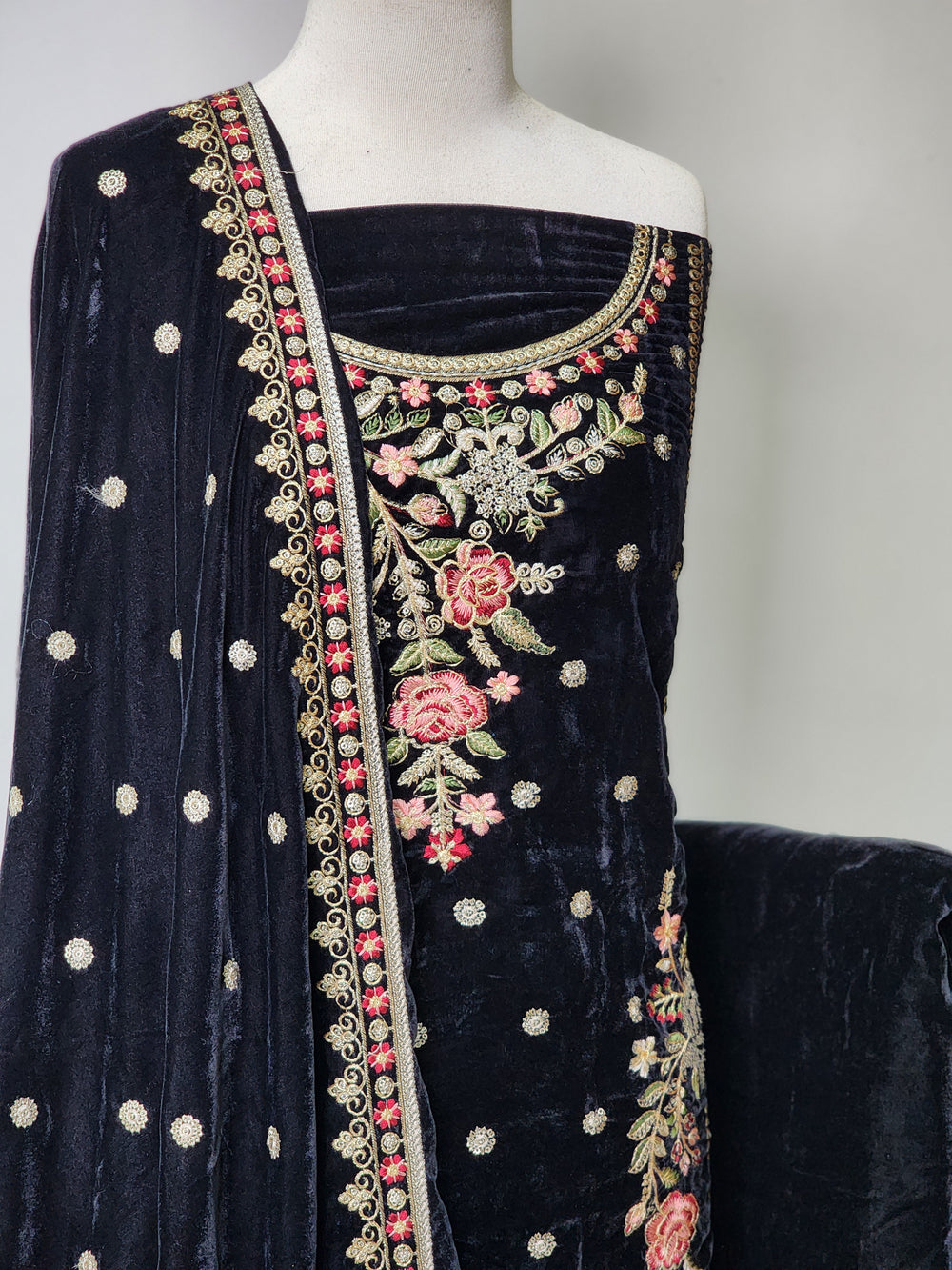 DSG-EMB-VELVET-168