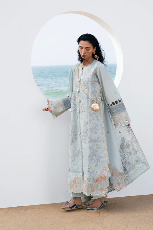FLRNT-LUX-LAWN-1694