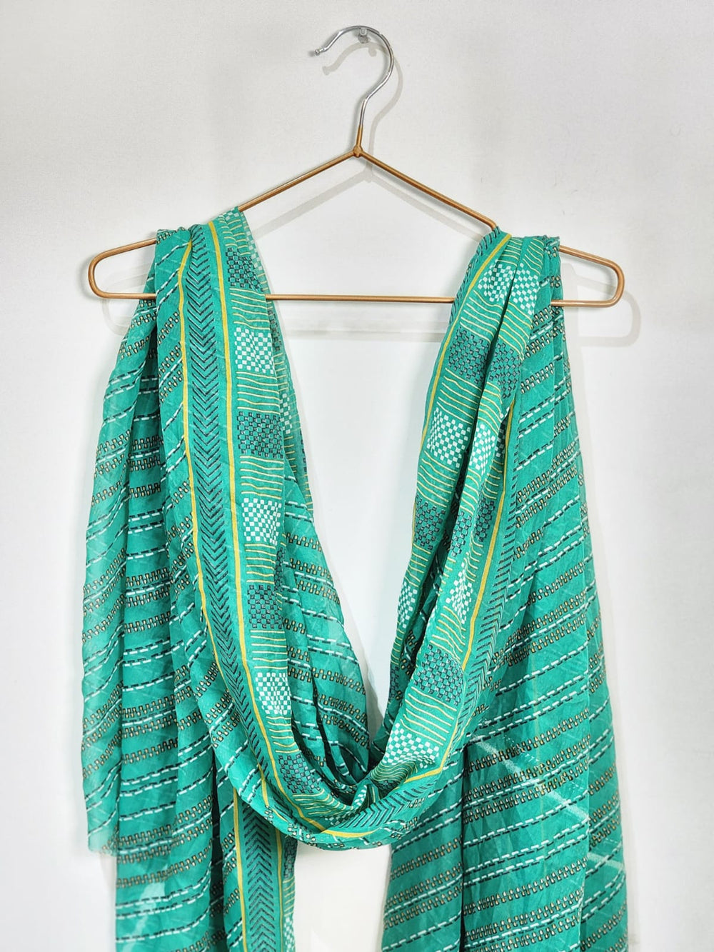 MB-DUPATTA-P-204