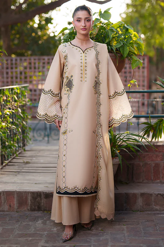 MHNR-FIONA-LUX-4329