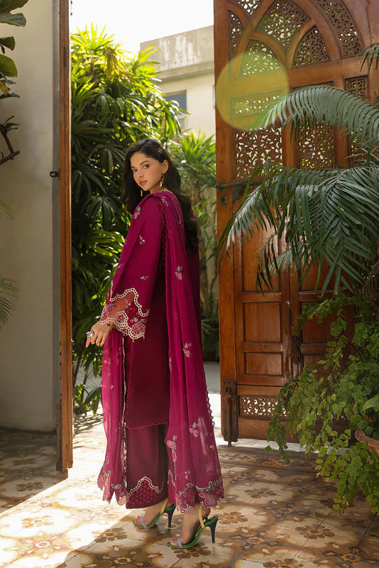 MHNR-SHANAYA-LUX-3386