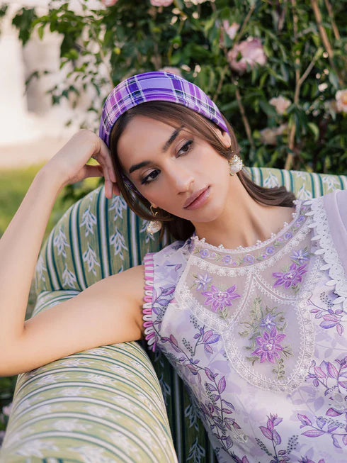 PR-VOL-2-IVY-BLOOM-06