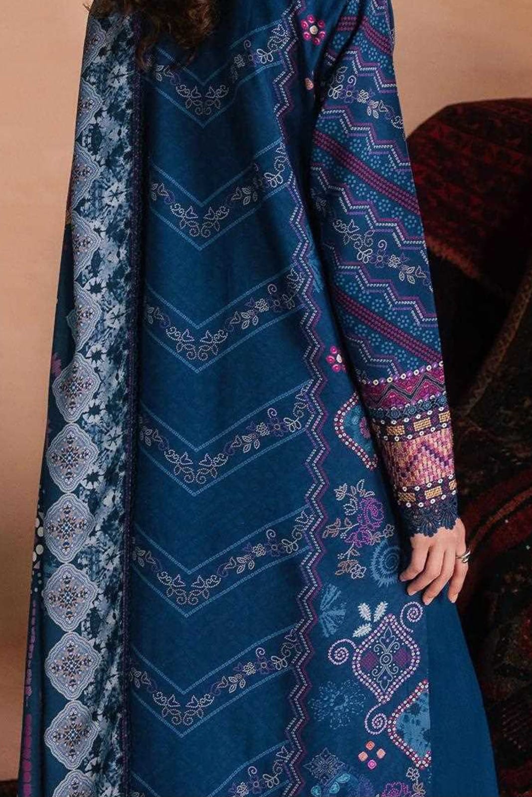 ZYNC Embroidered Luxury Viscose 3pc