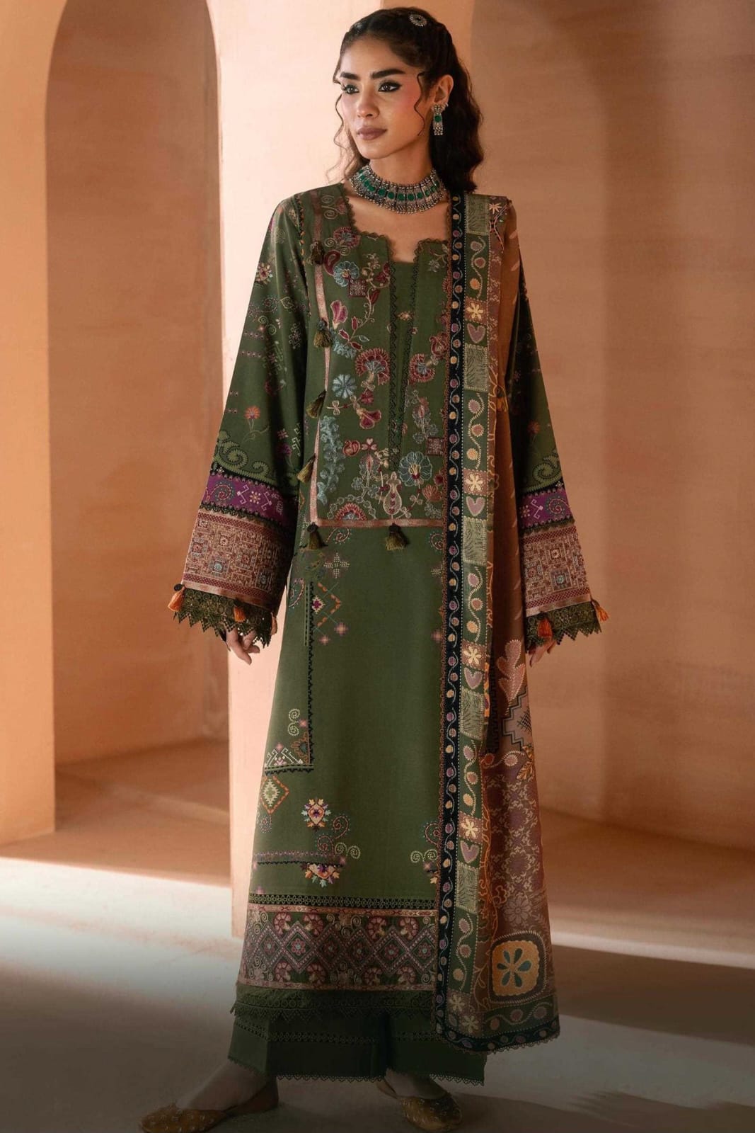 ZYNC Embroidered Luxury Viscose 3pc