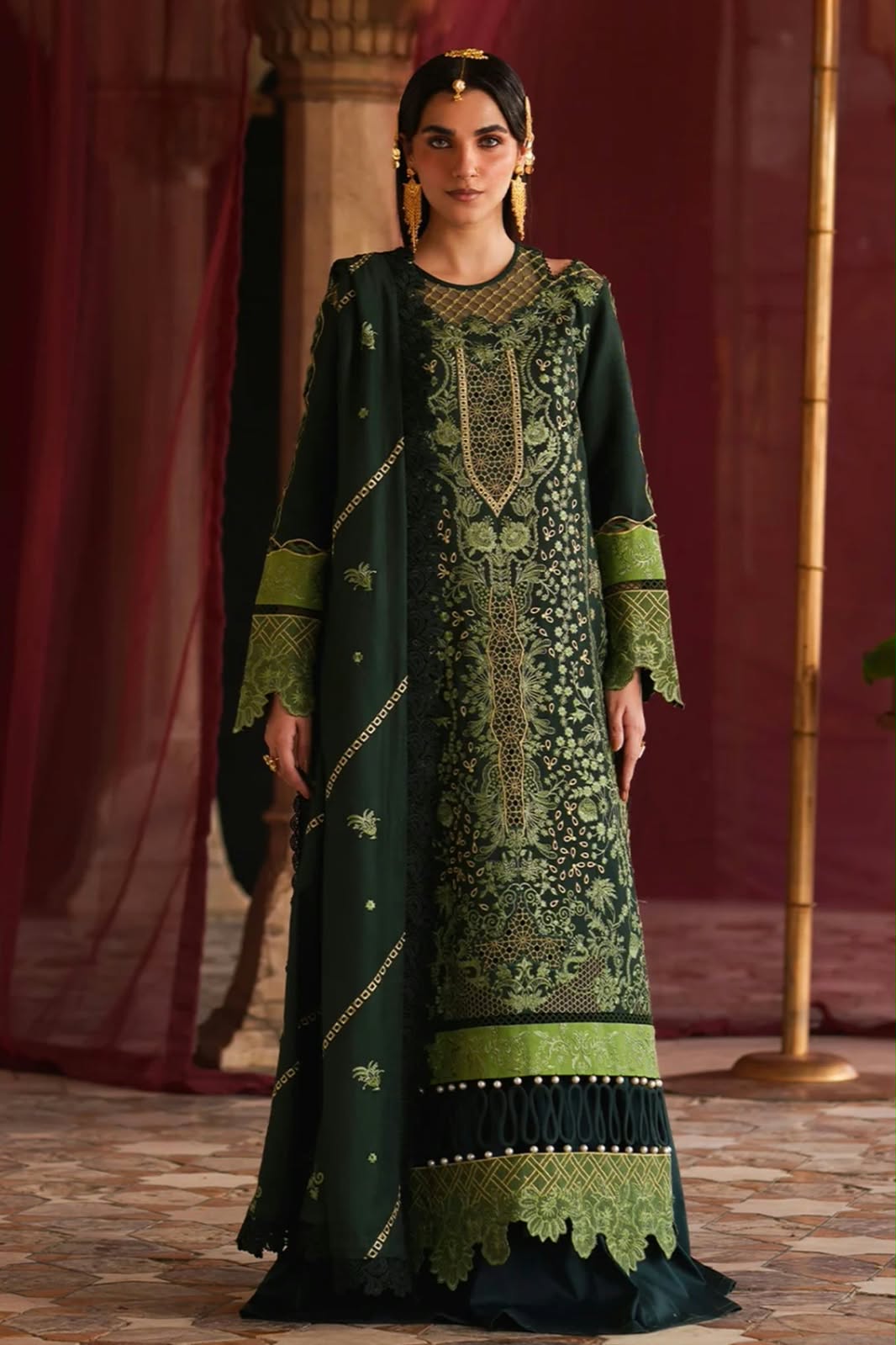 Mahnur Mastani Embroidered Luxury Karandi Unstitched 3pc