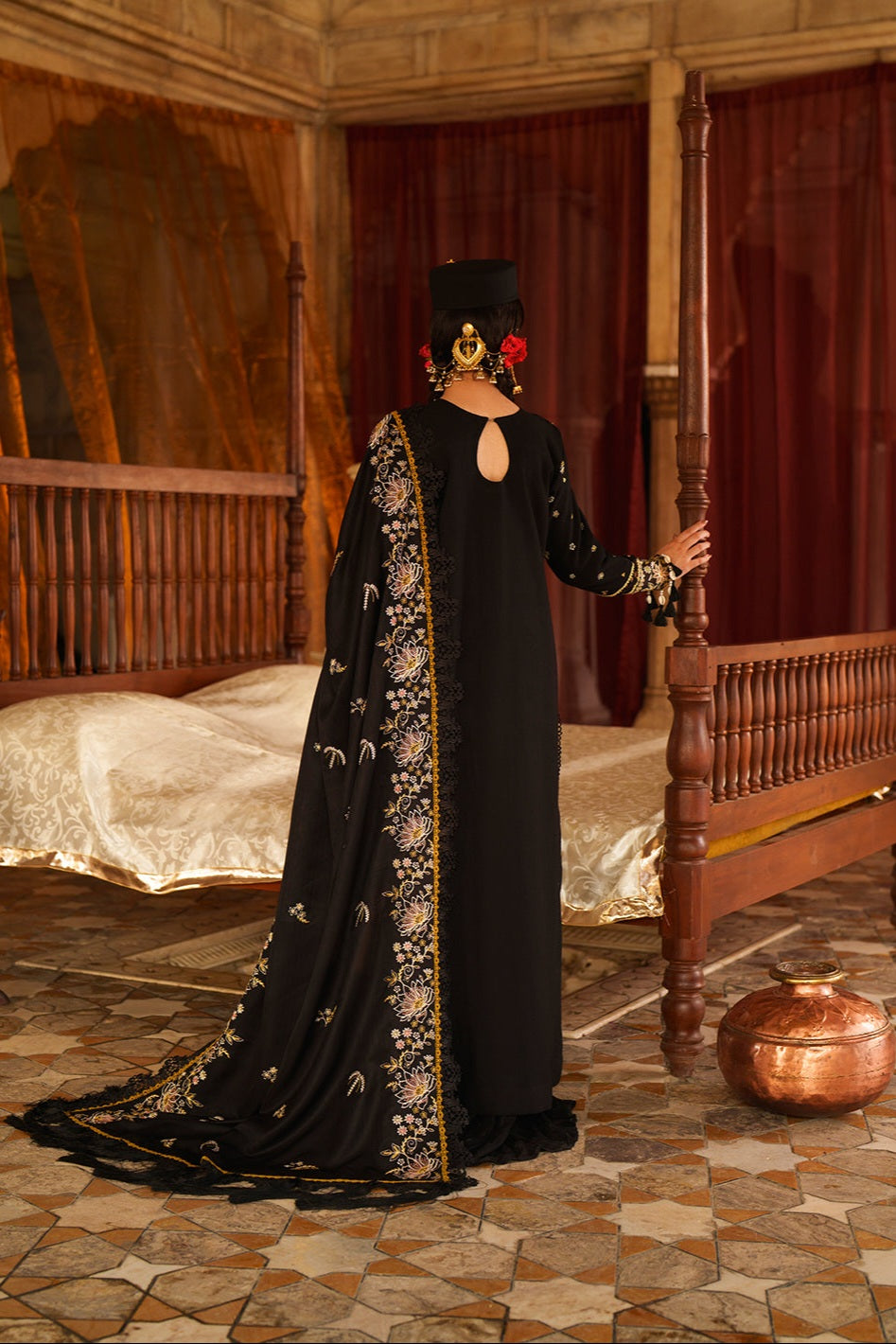 Mahnur Mastani Embroidered Luxury Karandi Unstitched 3pc