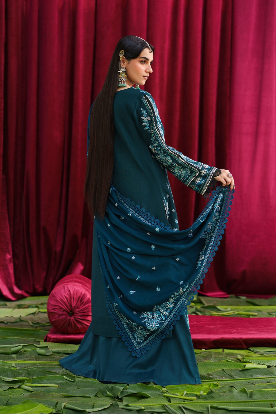 Mahnur Mastani Embroidered Luxury Karandi 3pc