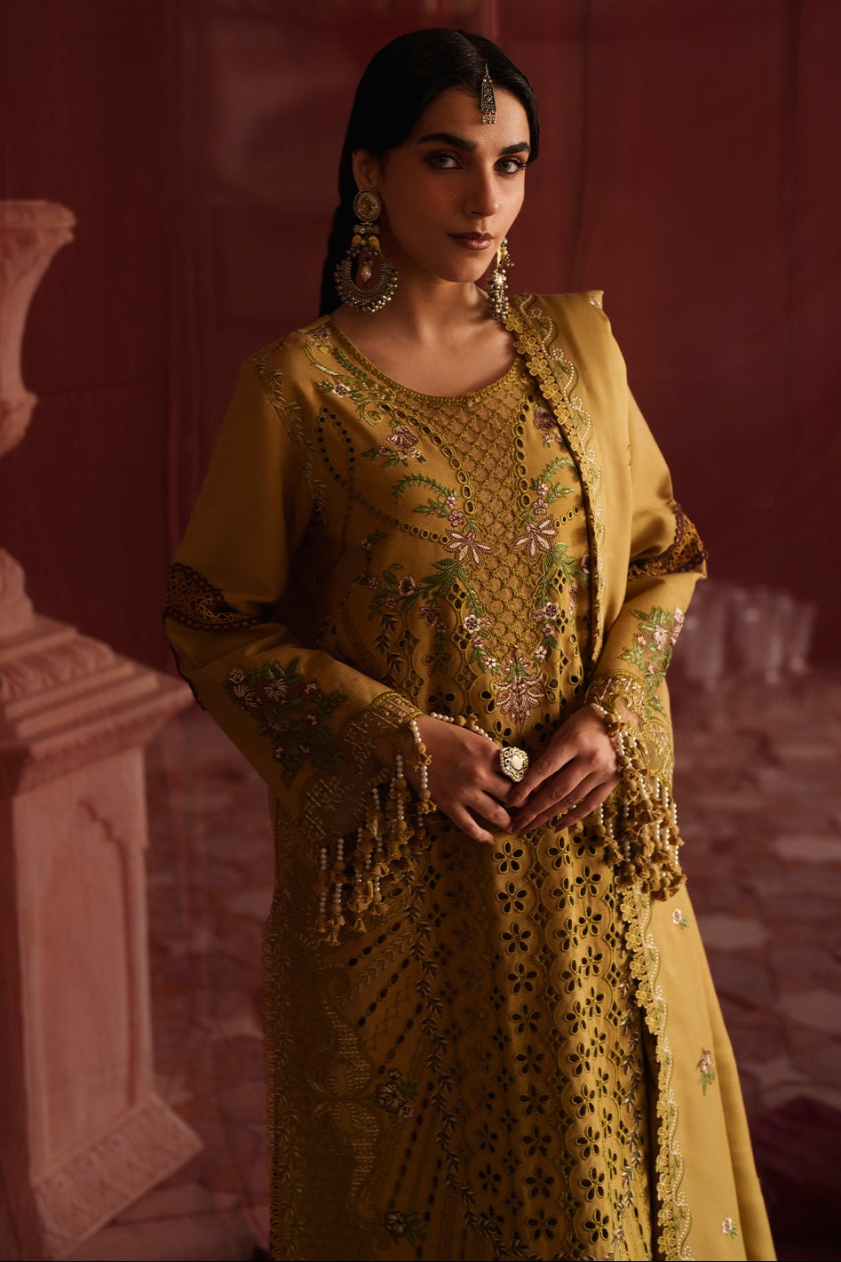 Mahnur Mastani Embroidered Luxury Karandi Unstitched 3pc