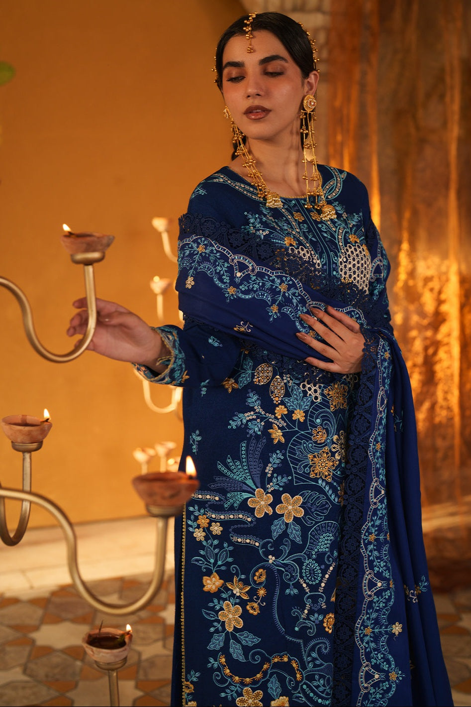 Mahnur Mastani Embroidered Luxury Karandi Unstitched 3pc