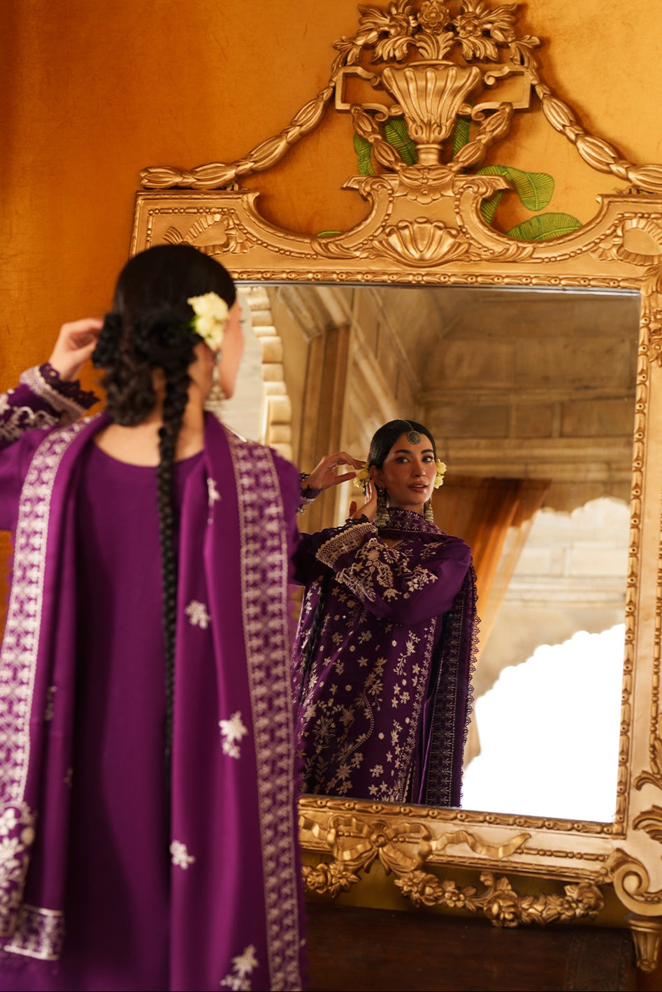Mahnur Mastani Embroidered Luxury Karandi Unstitched 3pc