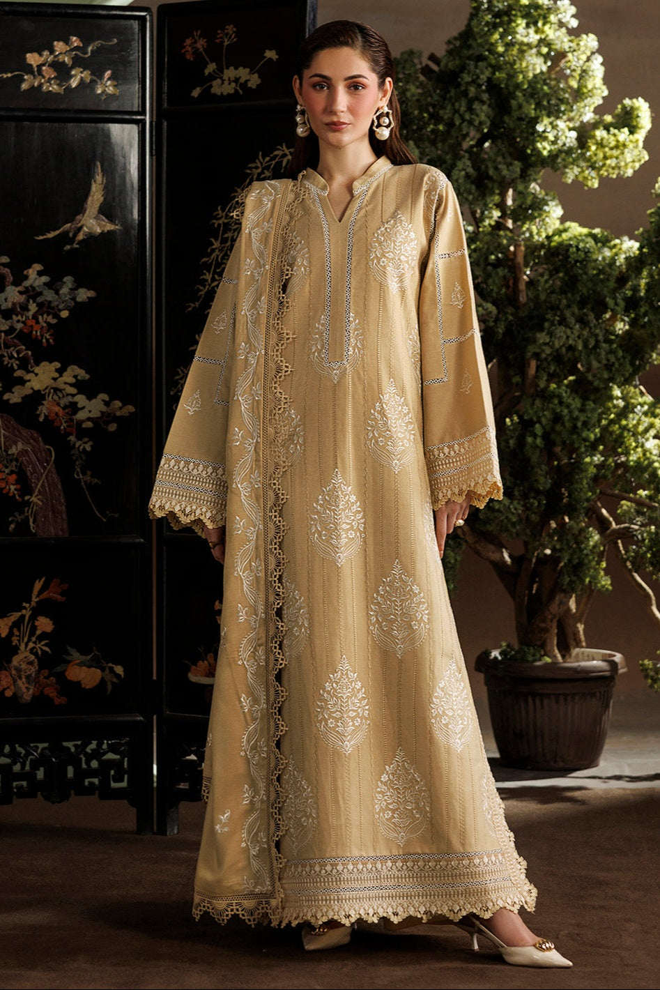 Mahnur Kaya Luxury Peach Leather Unstitched 3pc