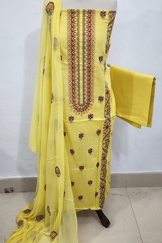 Bareeze Embroidered Lawn 3Pc