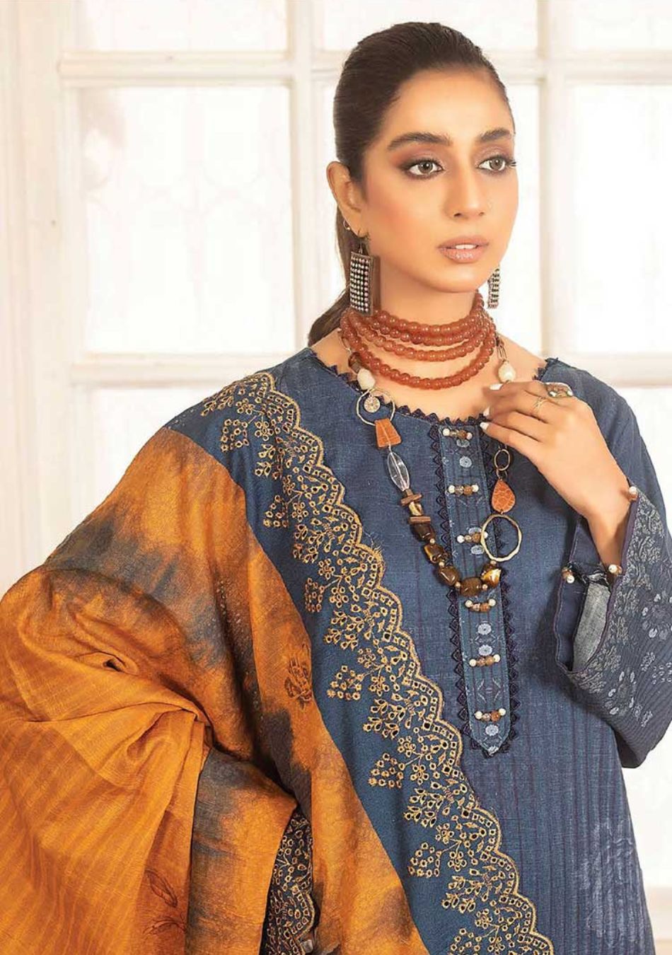 Mahee's-Embroidered Slub khaadar-Blue-3PC - Branded Cut Pieces