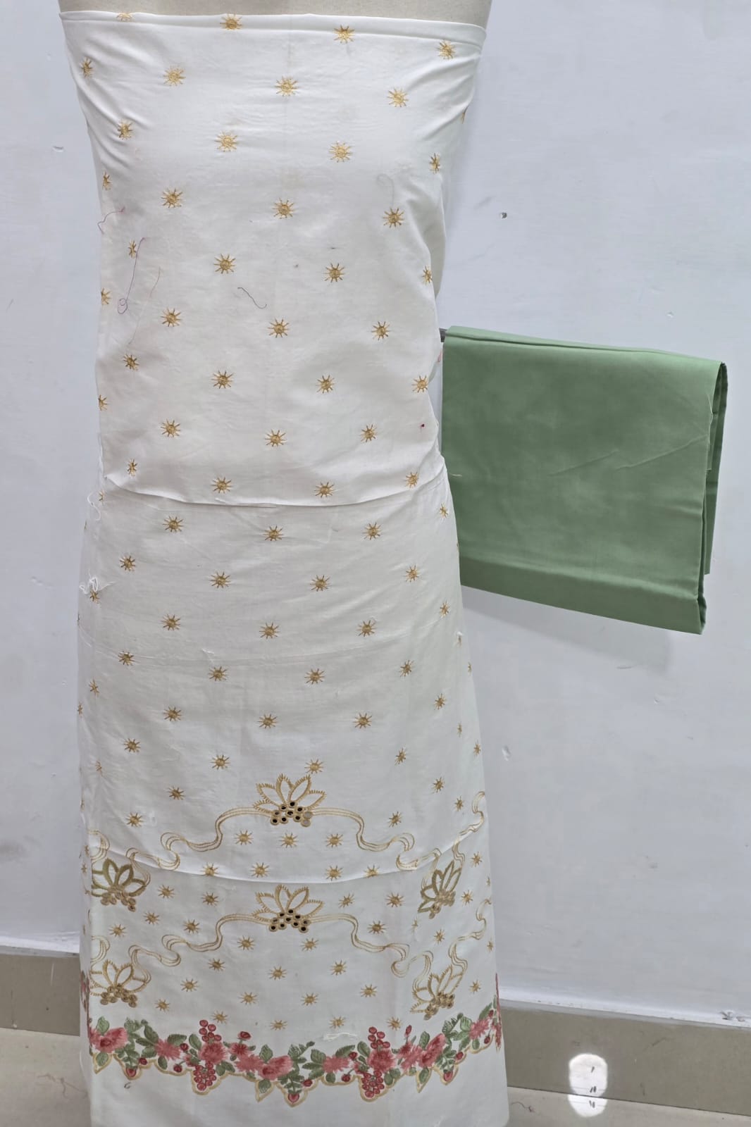 Designer Unstitched Embroidered ST Lawn 2pc