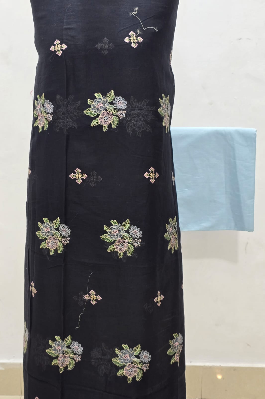 Designer Unstitched Embroidered ST Lawn 2pc