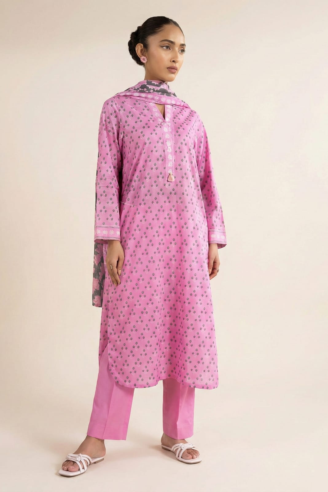 Al Karam Unstitched Printed Lawn 3pc