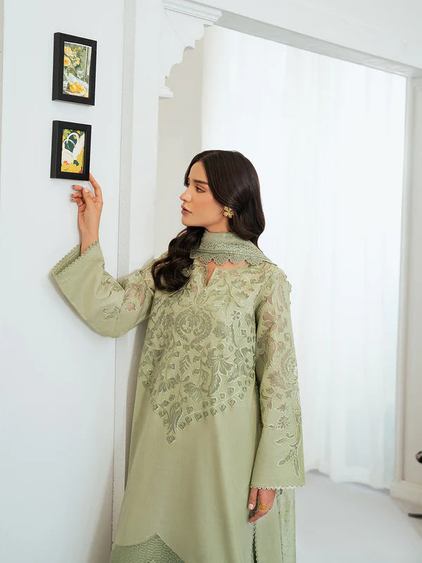 Mahnur Sera Unstitched Luxury Lawn 3pc