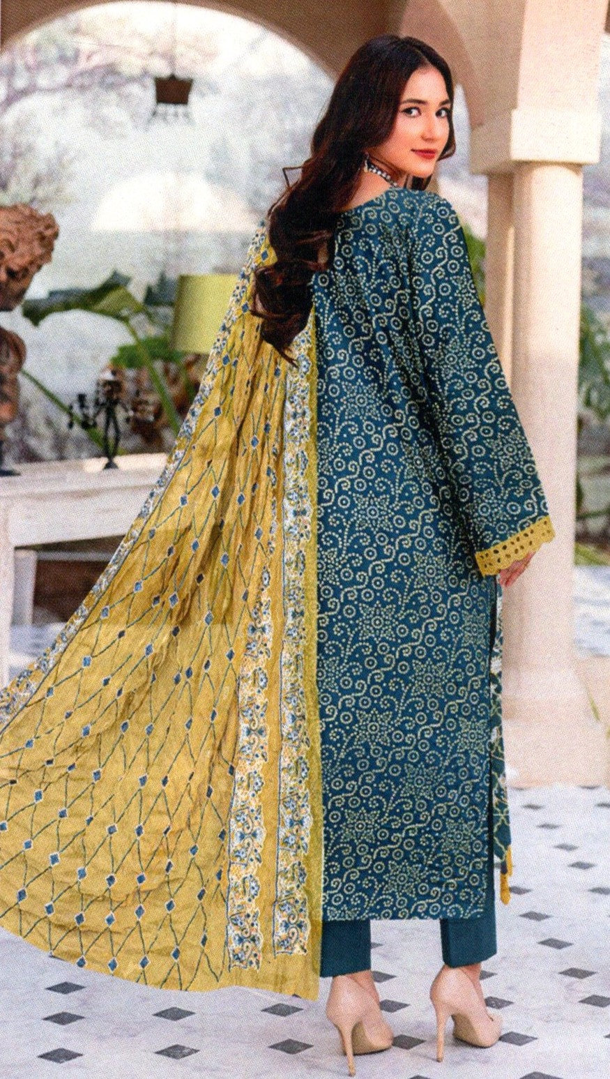 Hania & Mnahil Embroidered Jacquard Lawn 2PC - Branded Cut Pieces