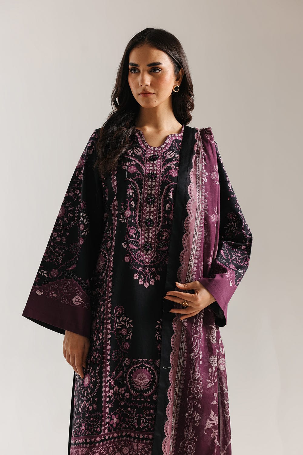 Ethnic Unstitched Printed Lawn 3pc