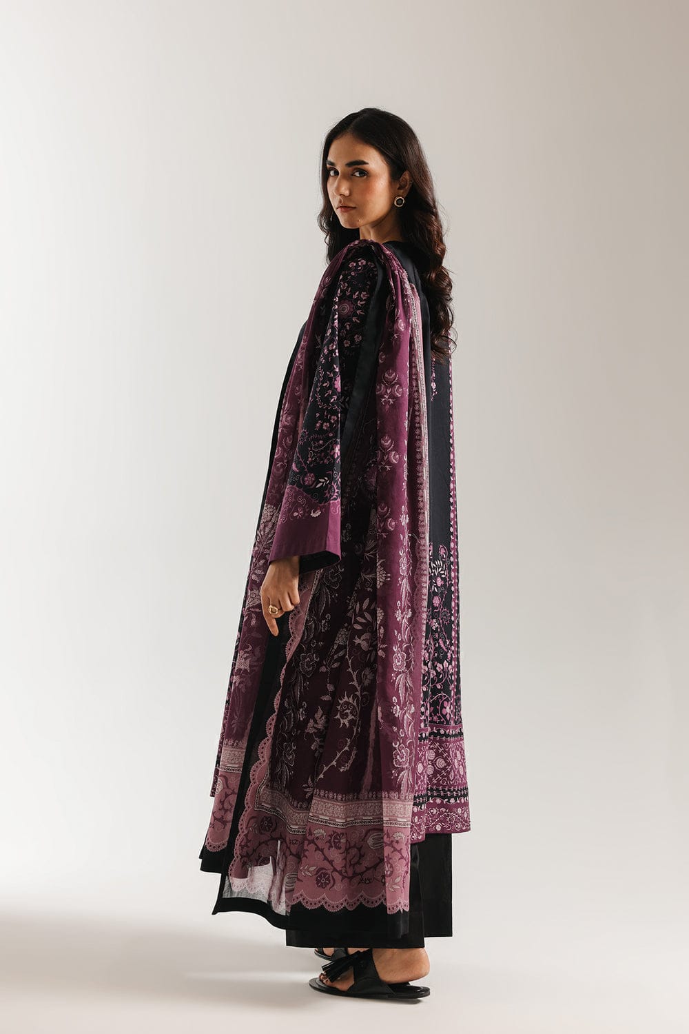 Ethnic Unstitched Printed Lawn 3pc