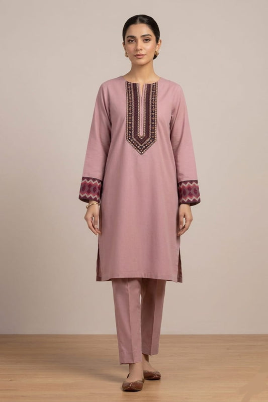 La Reine Stitched Embroidered 2Pc