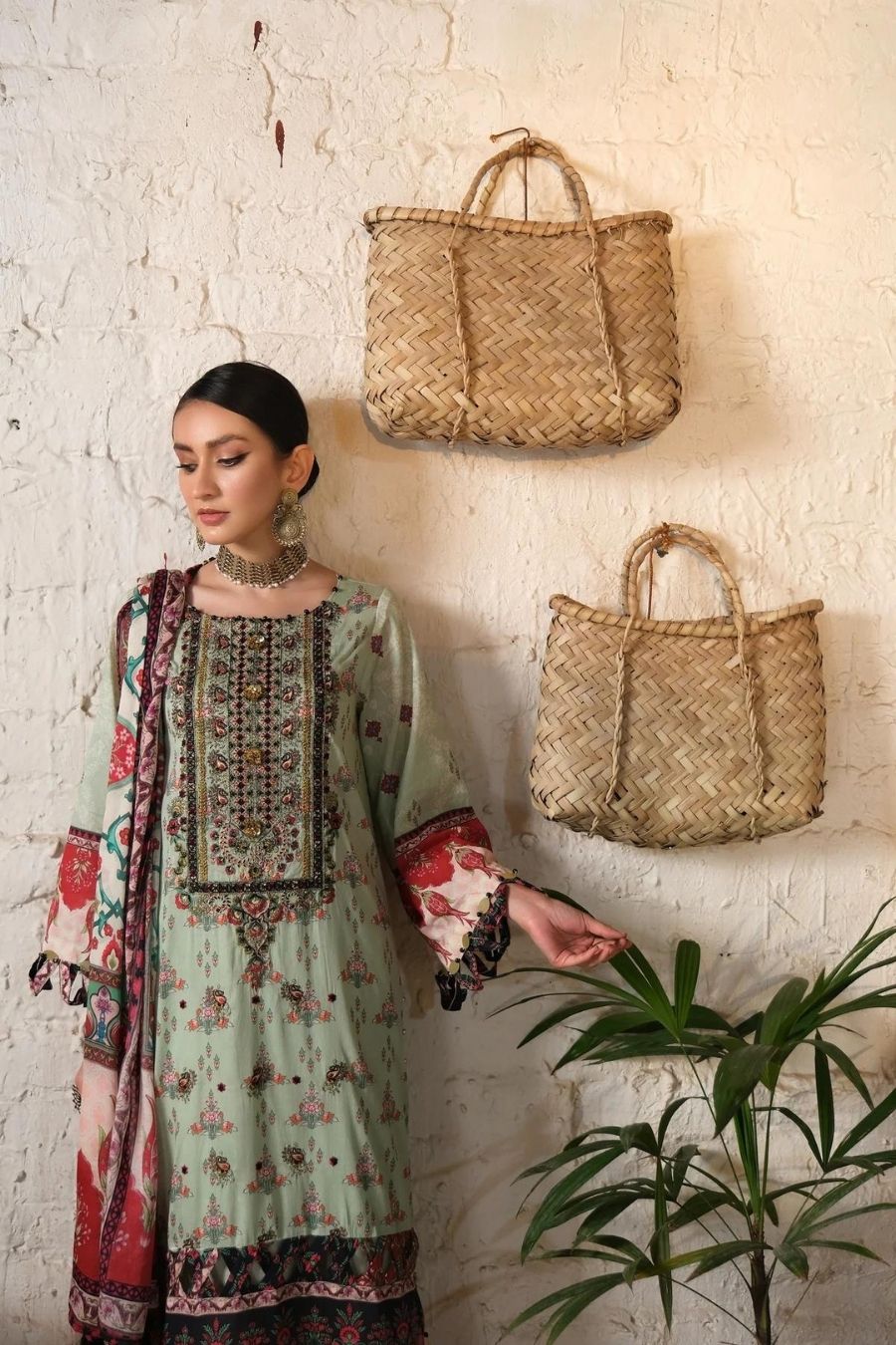 Embroidered Lawn-L-Green-3PC - Branded Cut Pieces