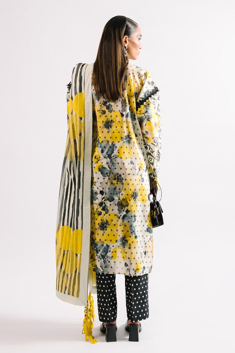 Agha Noor Unstitched Printed Lawn 3pc