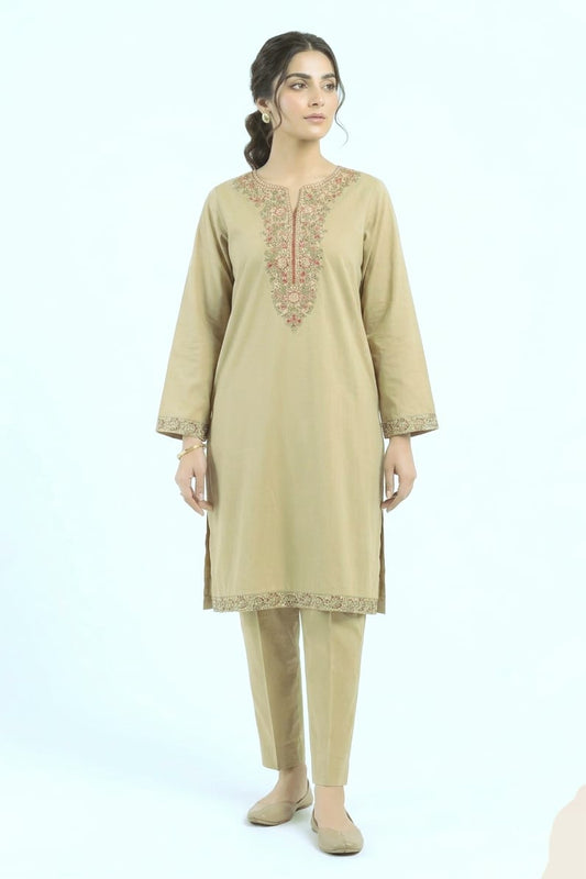 La Reine Stitched Embroidered 2Pc