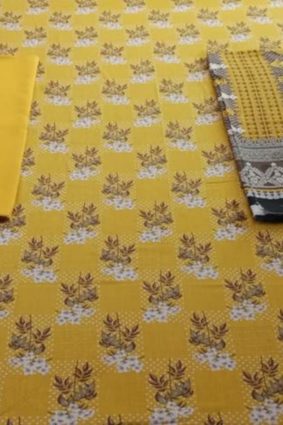 Digital Printed Lawn-Yellow-3PC - Branded Cut Pieces