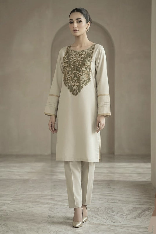 La Reine Stitched Embroidered 2Pc