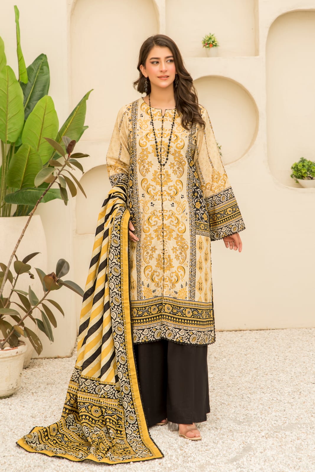 Hania & Minahil Printed Slub Khaddar 3pc - Branded Cut Pieces