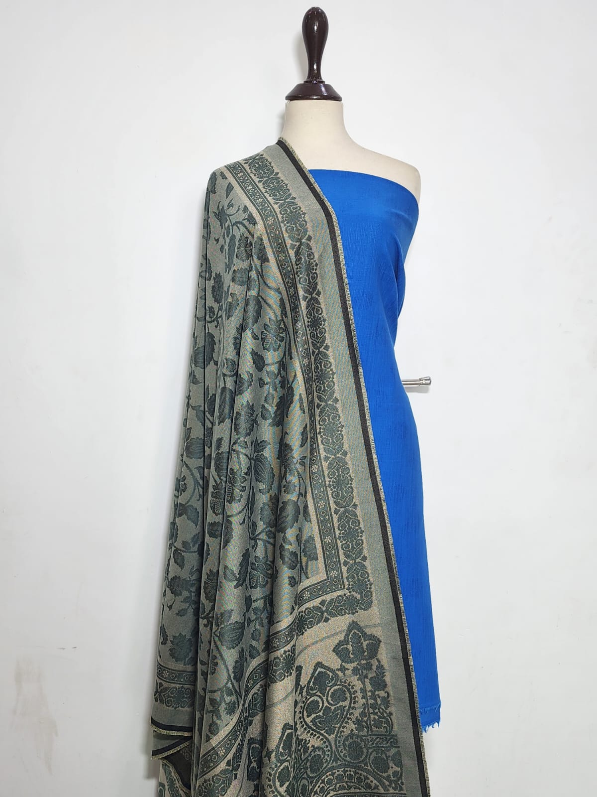 Mix Brand Self Jacquard Khaddar Shirt Dupatta 2pc