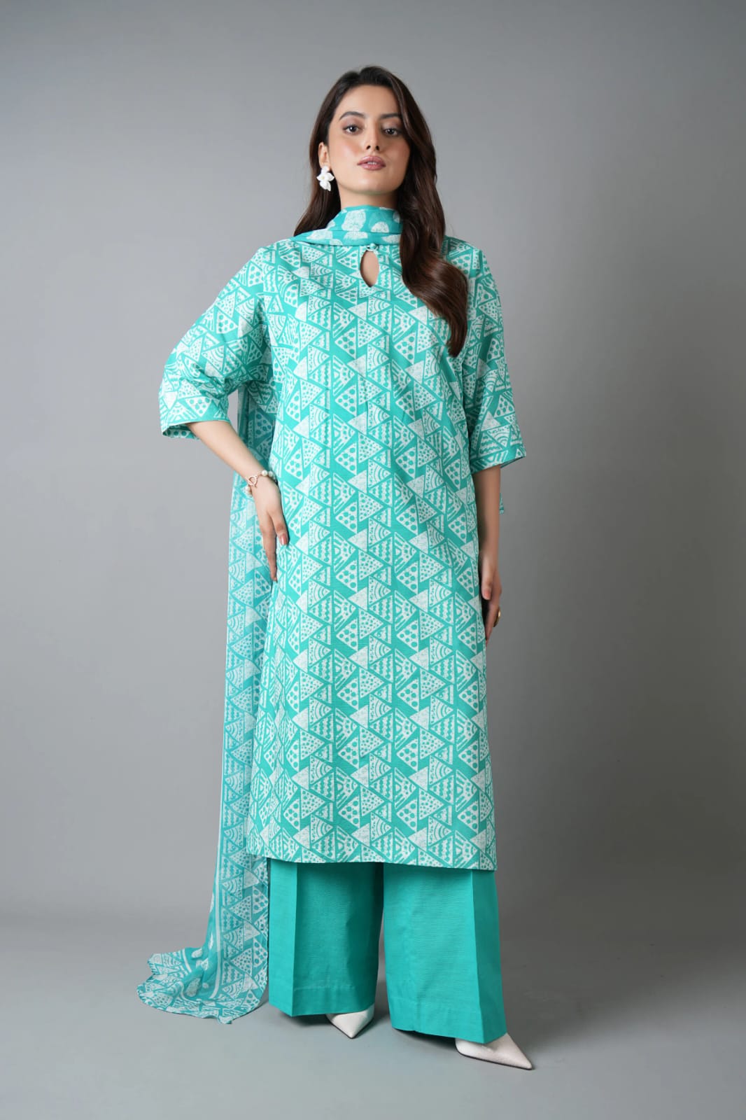 Bareeze Unstitched Printed Lawn 3Pc