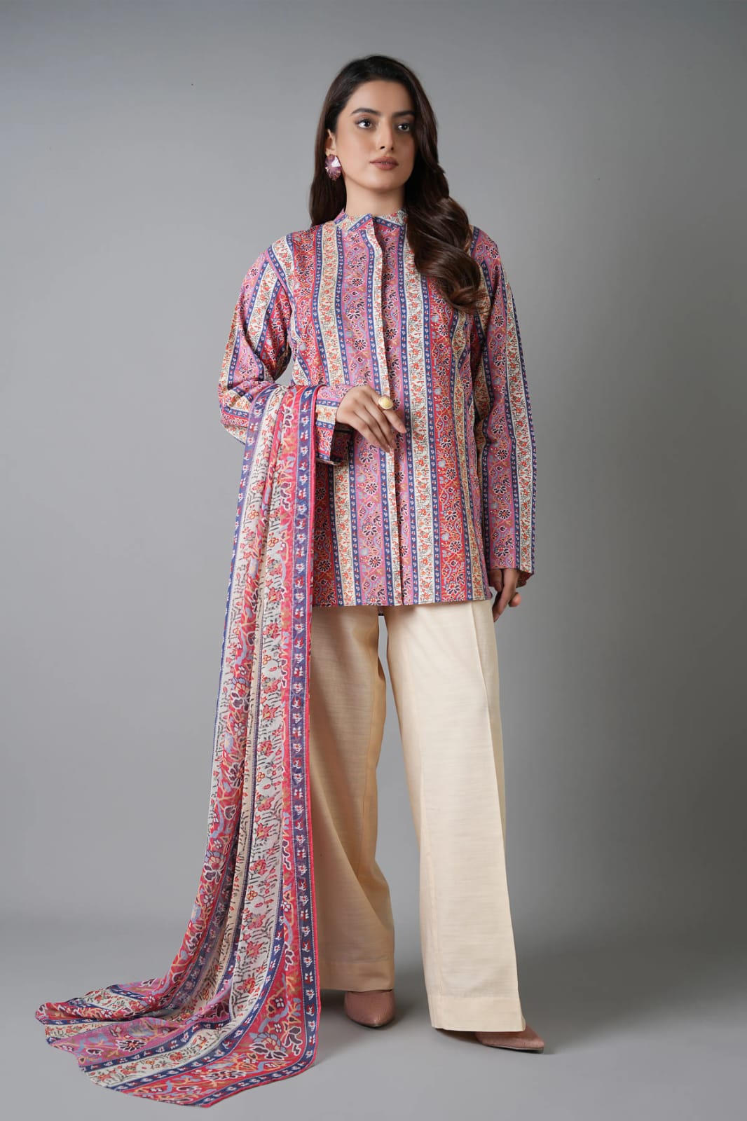 Bareeze Unstitched Printed Lawn 3Pc