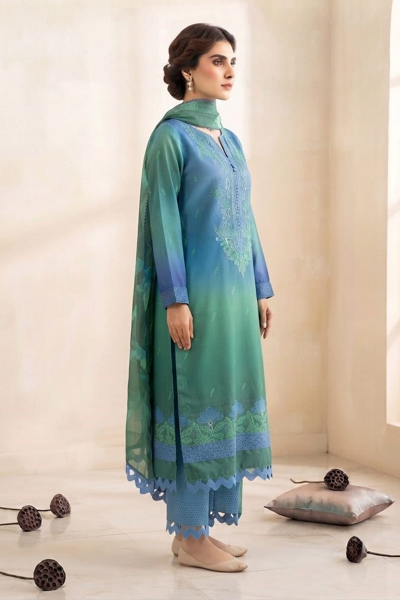 La Reine Stitched Embroidered 3Pc