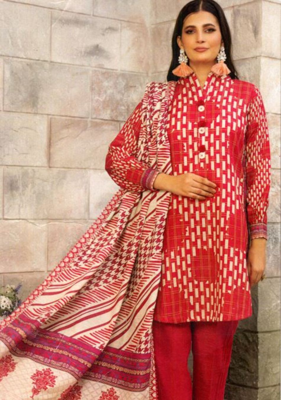 Jacquard-Digital Printed Cross Grid Khaddar-Pink-3PC - Branded Cut Pieces