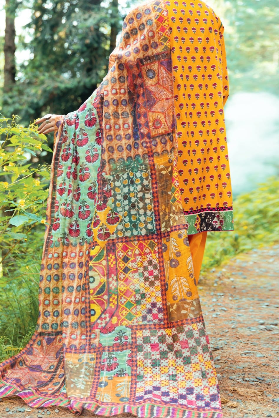 Almirah Unstitched Ladie's 3pc