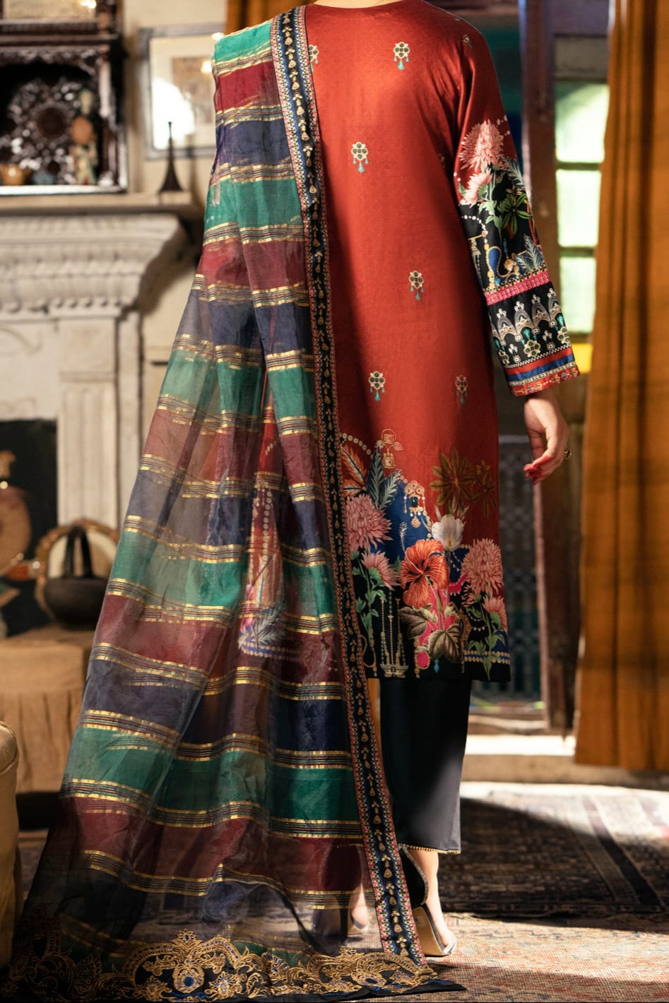 Almirah Unstitched Ladie's 3pc
