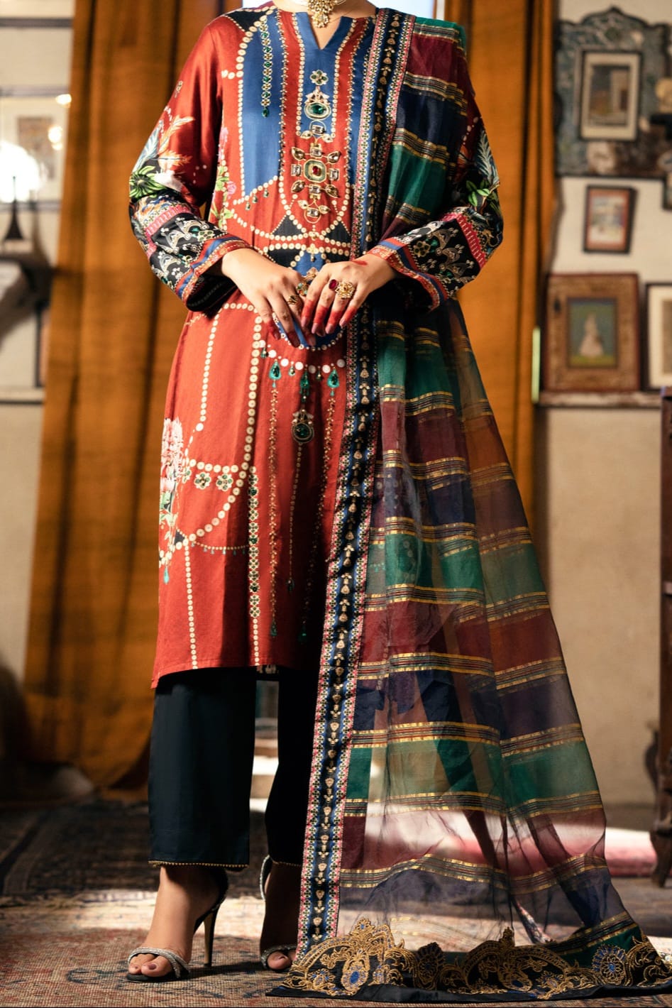 Almirah Unstitched Ladie's 3pc