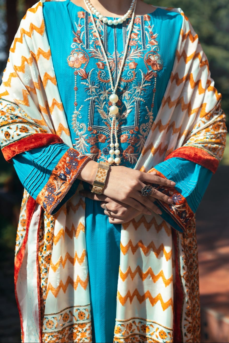 Almirah Stitched Ladie's Premiuim 3pc