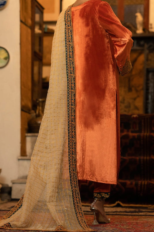 Almirah Stitched Ladie's Premiuim 3pc