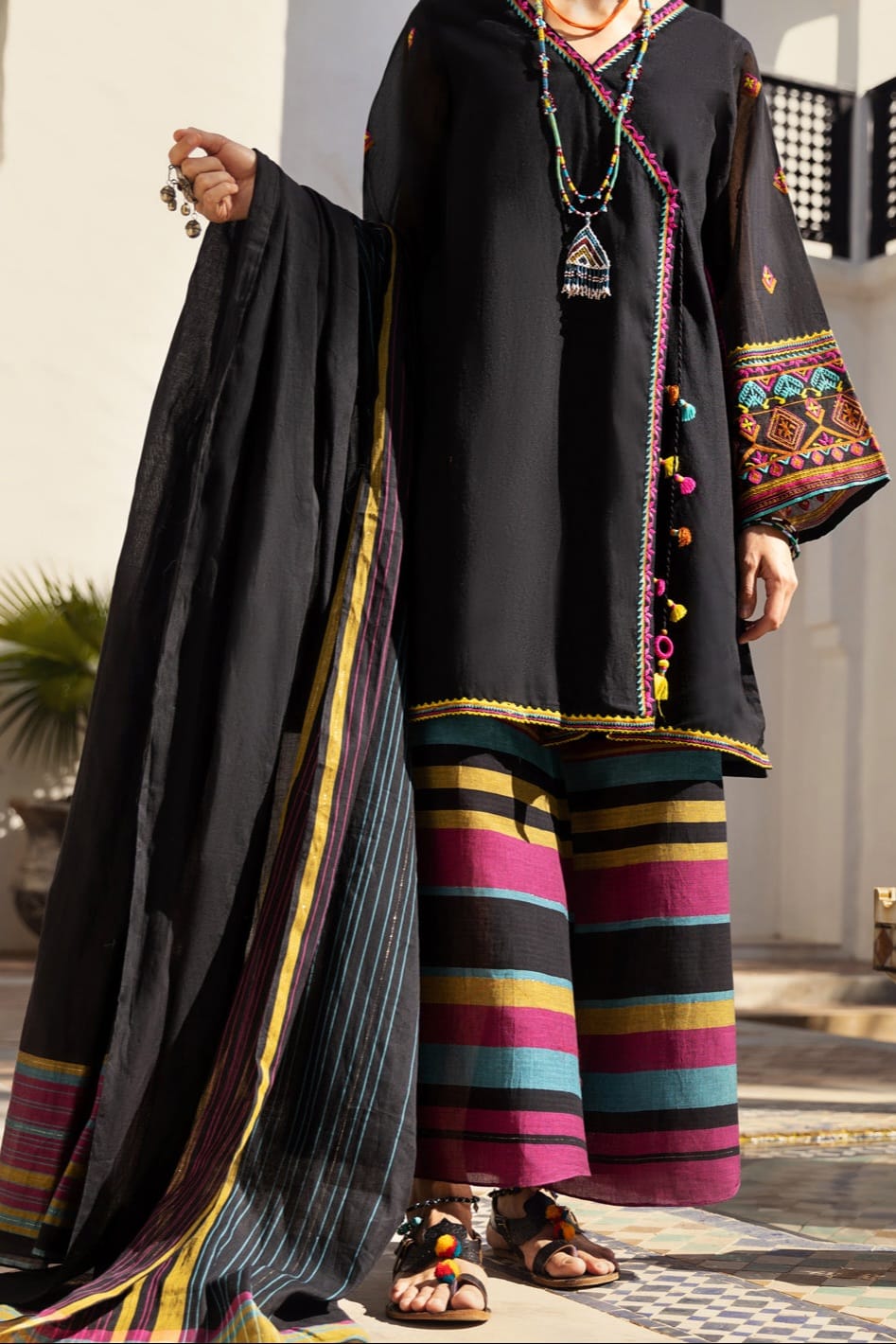Almirah Stitched Ladie's Premiuim 3pc