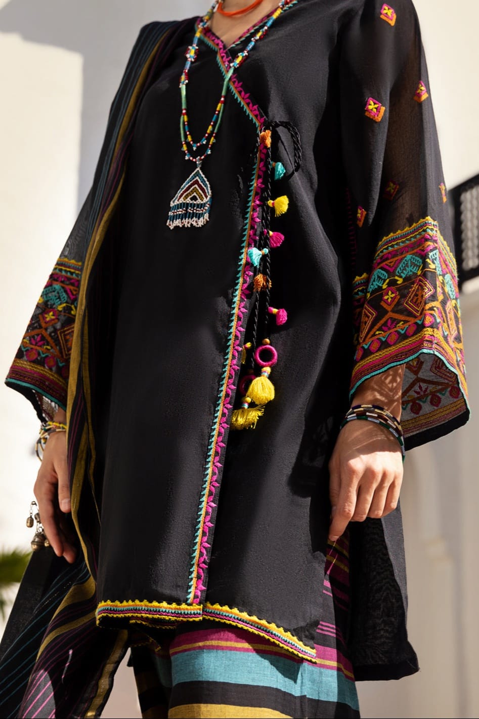 Almirah Stitched Ladie's Premiuim 3pc