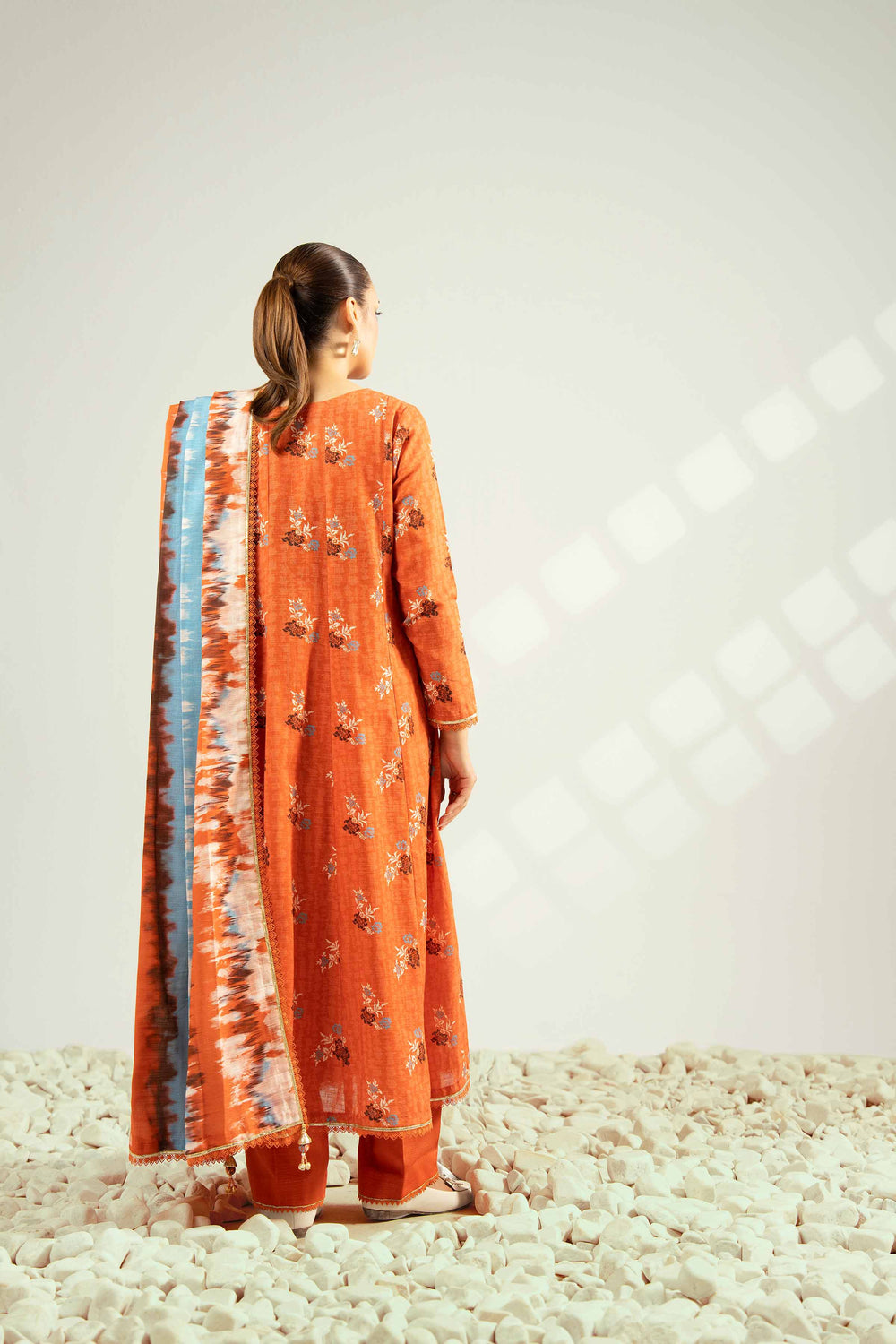 Nishat Unstitched Printed Khaddar 3pc