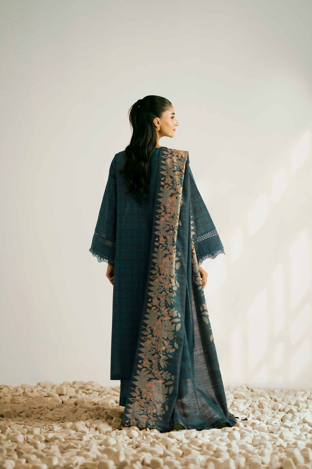 Nishat Unstitched Printed Khaddar 3pc