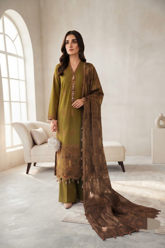 Noor jahan Dewan E Khas Unstitched Embroidered Wool 3pc