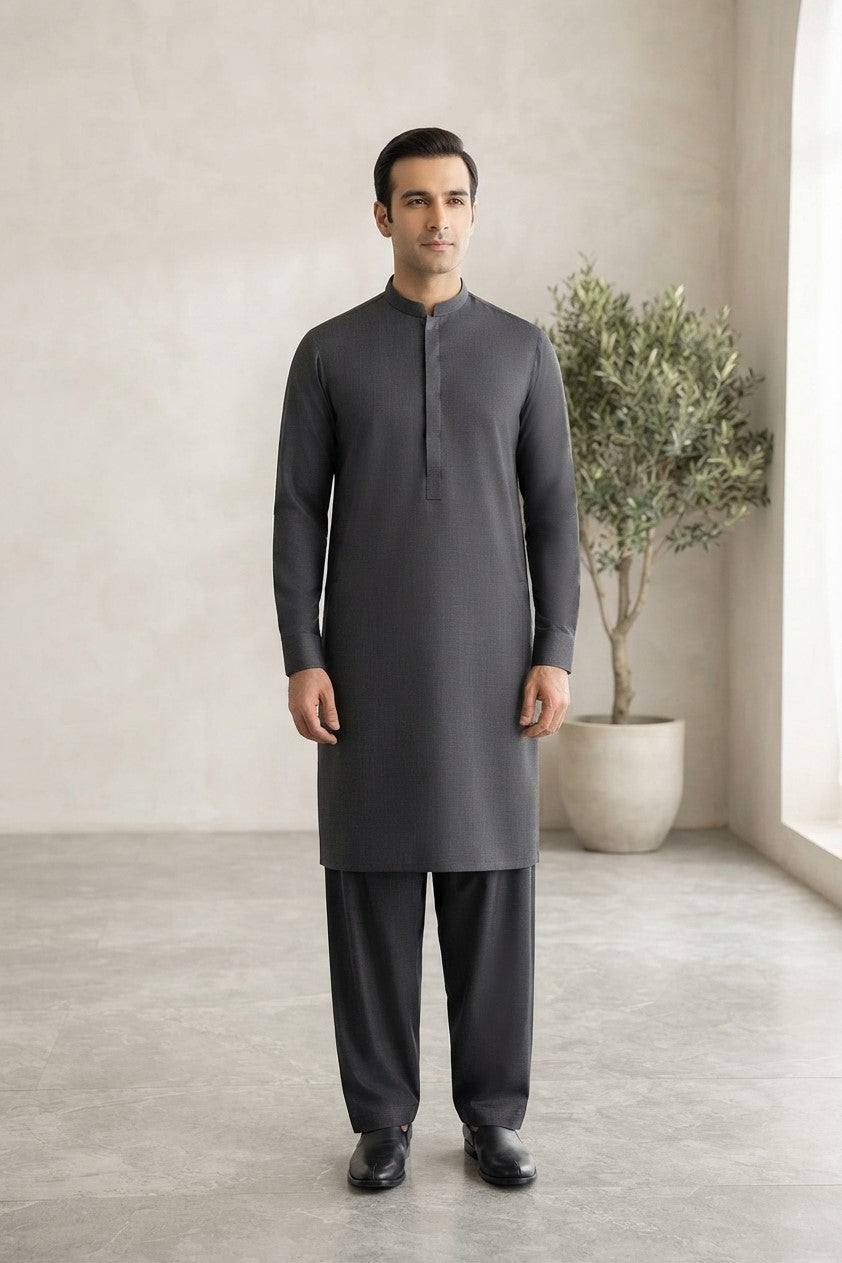 Stenciller Men's Ideal Suiting Wash & Wear