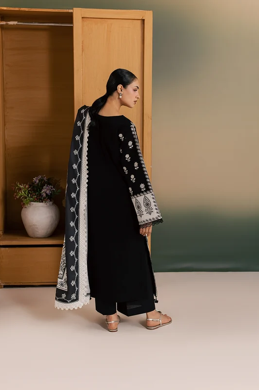 Mahnur Sage Embroidered Luxury Linen 3pc