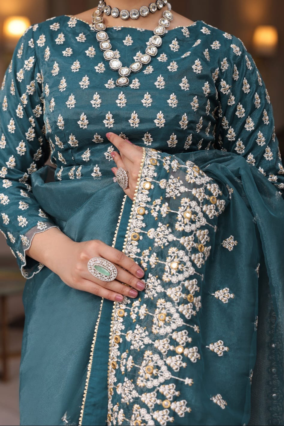 ALM-LADIES-SAREE-8239